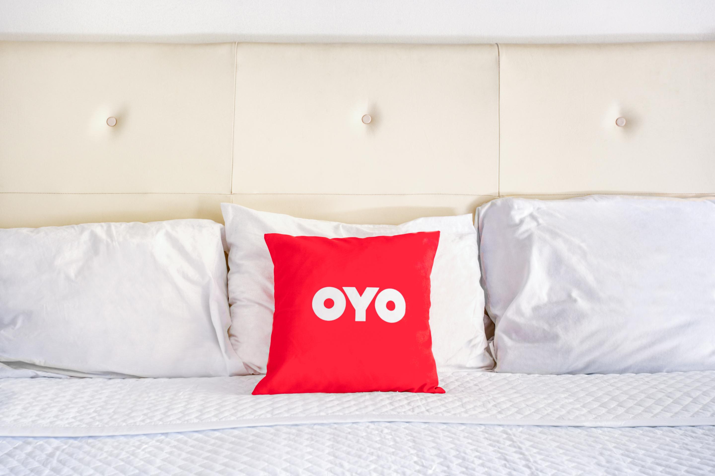 OYO Hotel Petersburg VA - Templeton Eksteriør billede